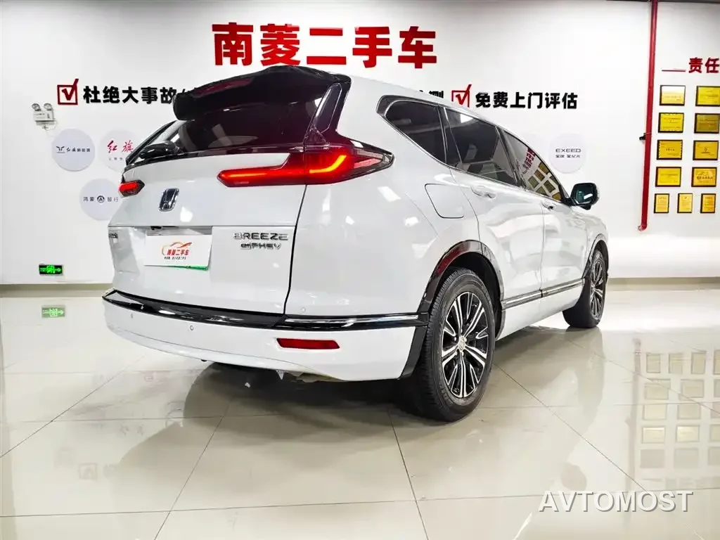 Honda Breeze New Energy 2022 Model e:PHEV Premium Edition — фото 5