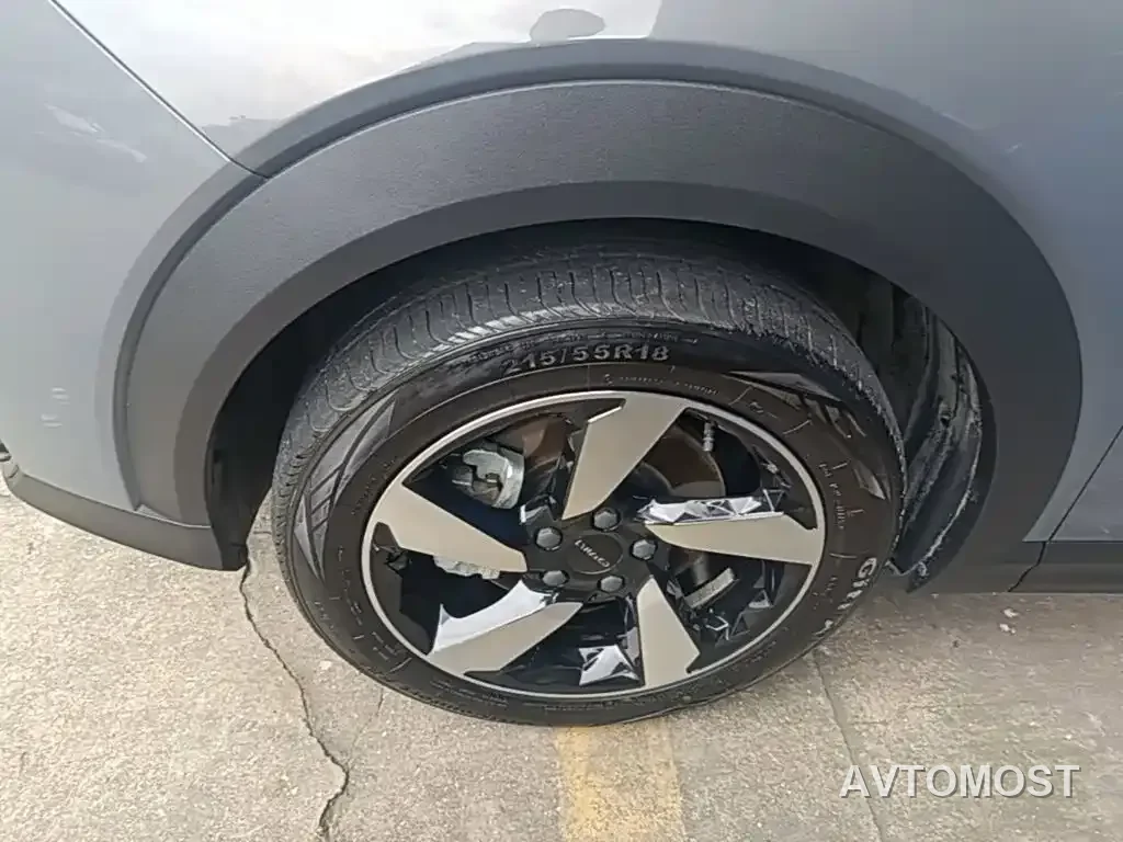 Lynk & Co 06 EM-P 2020 PHEV Plus — фото 18