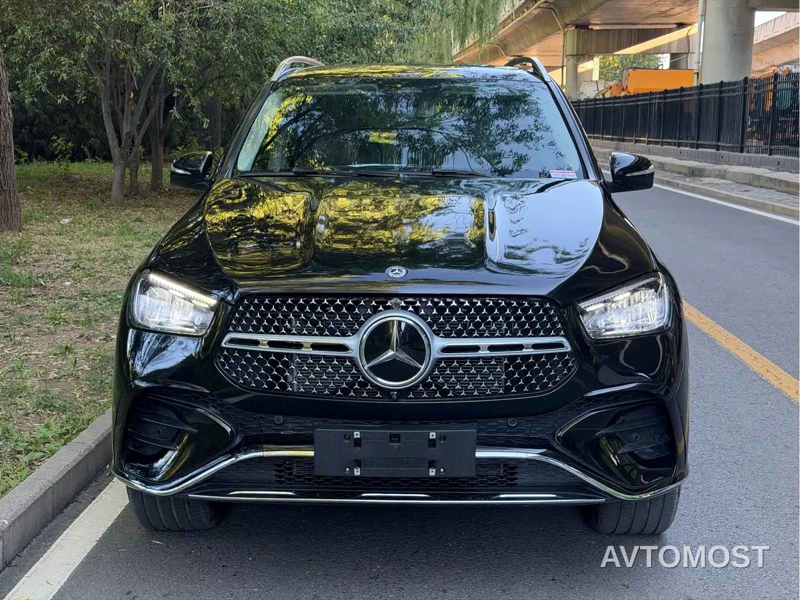 Mercedes-Benz GLE 2025 GLE 350 4MATIC Sport — фото 2