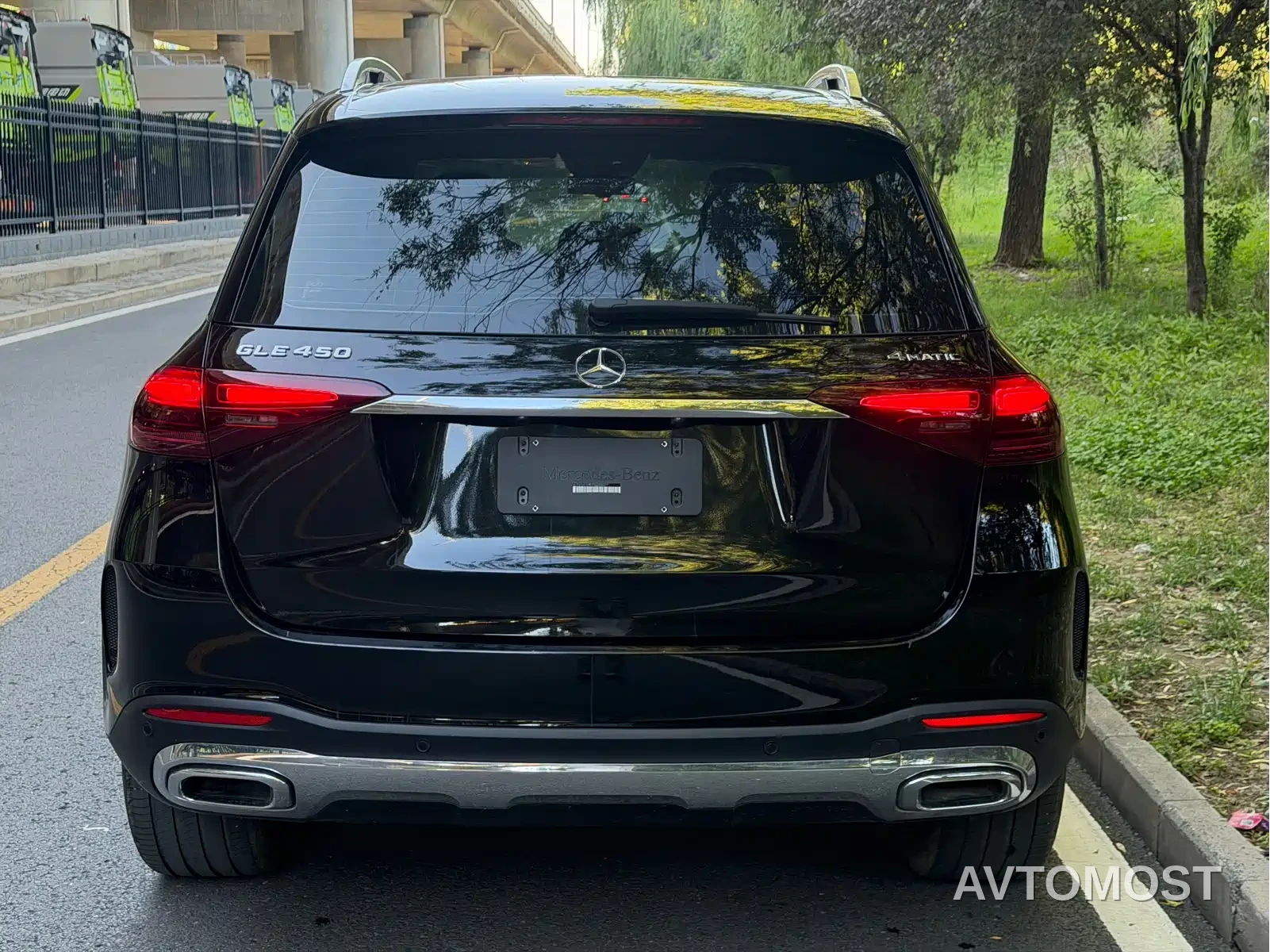 Mercedes-Benz GLE 2025 GLE 350 4MATIC Sport — фото 4