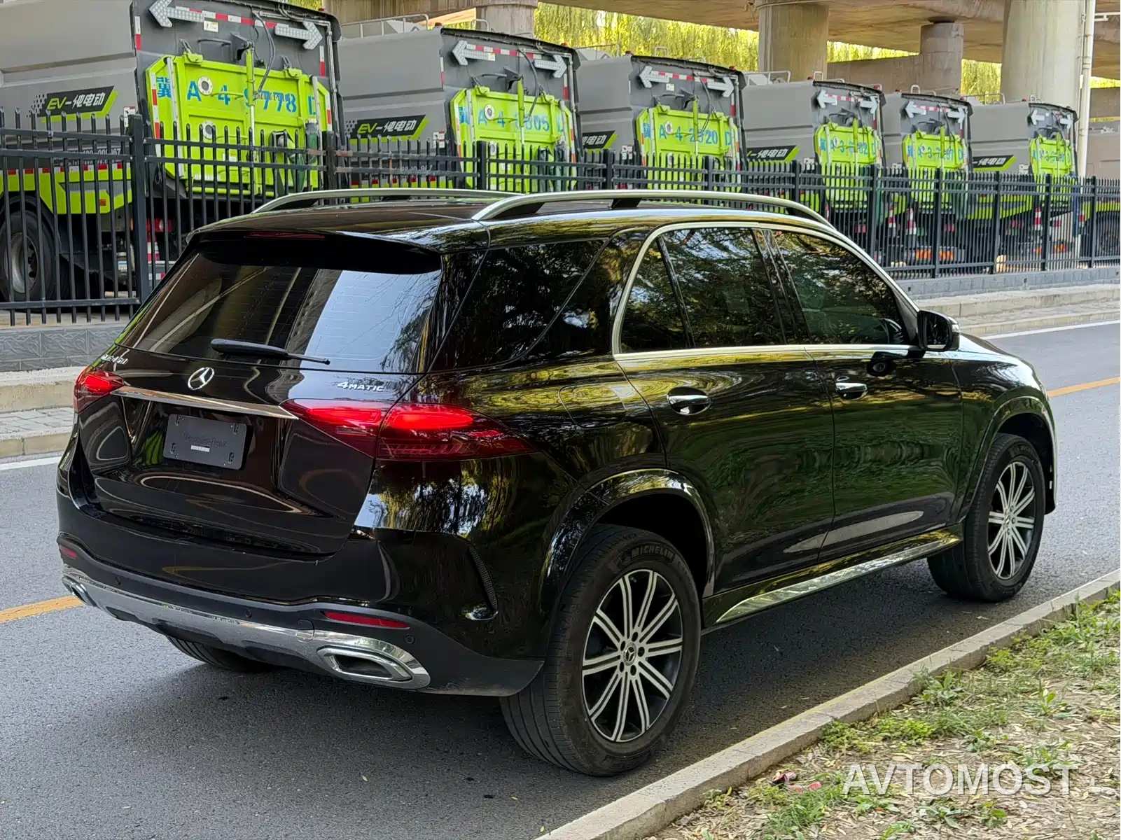 Mercedes-Benz GLE 2025 GLE 350 4MATIC Sport — фото 5