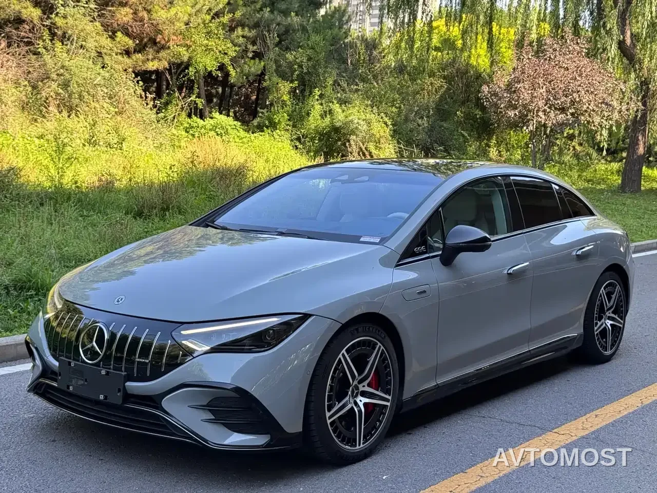 Mercedes-Benz EQE AMG 2023 AMG EQE 53 4MATIC+ — фото 4