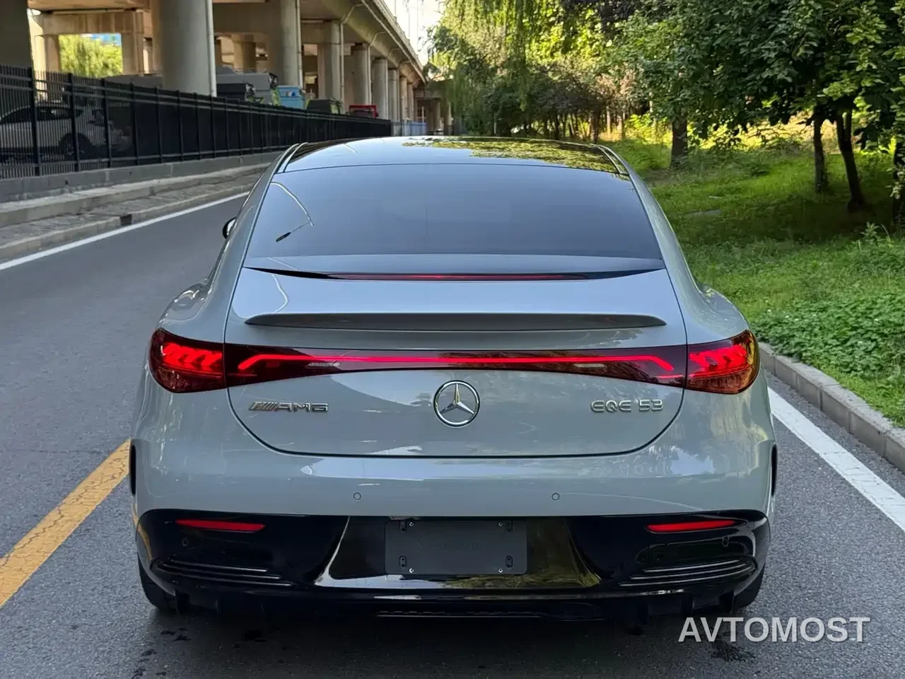 Mercedes-Benz EQE AMG 2023 AMG EQE 53 4MATIC+ — фото 5