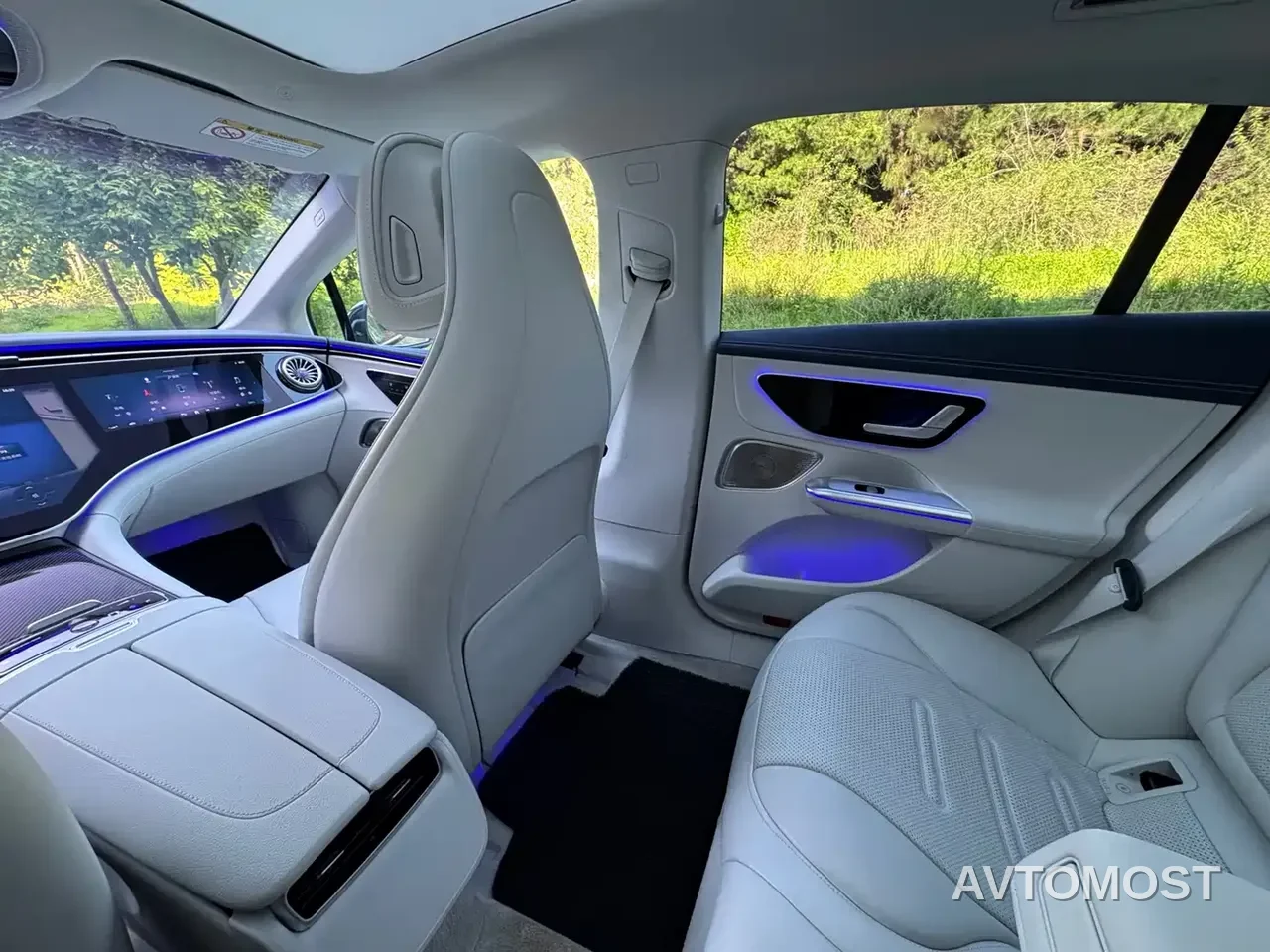 Mercedes-Benz EQE AMG 2023 AMG EQE 53 4MATIC+ — фото 18