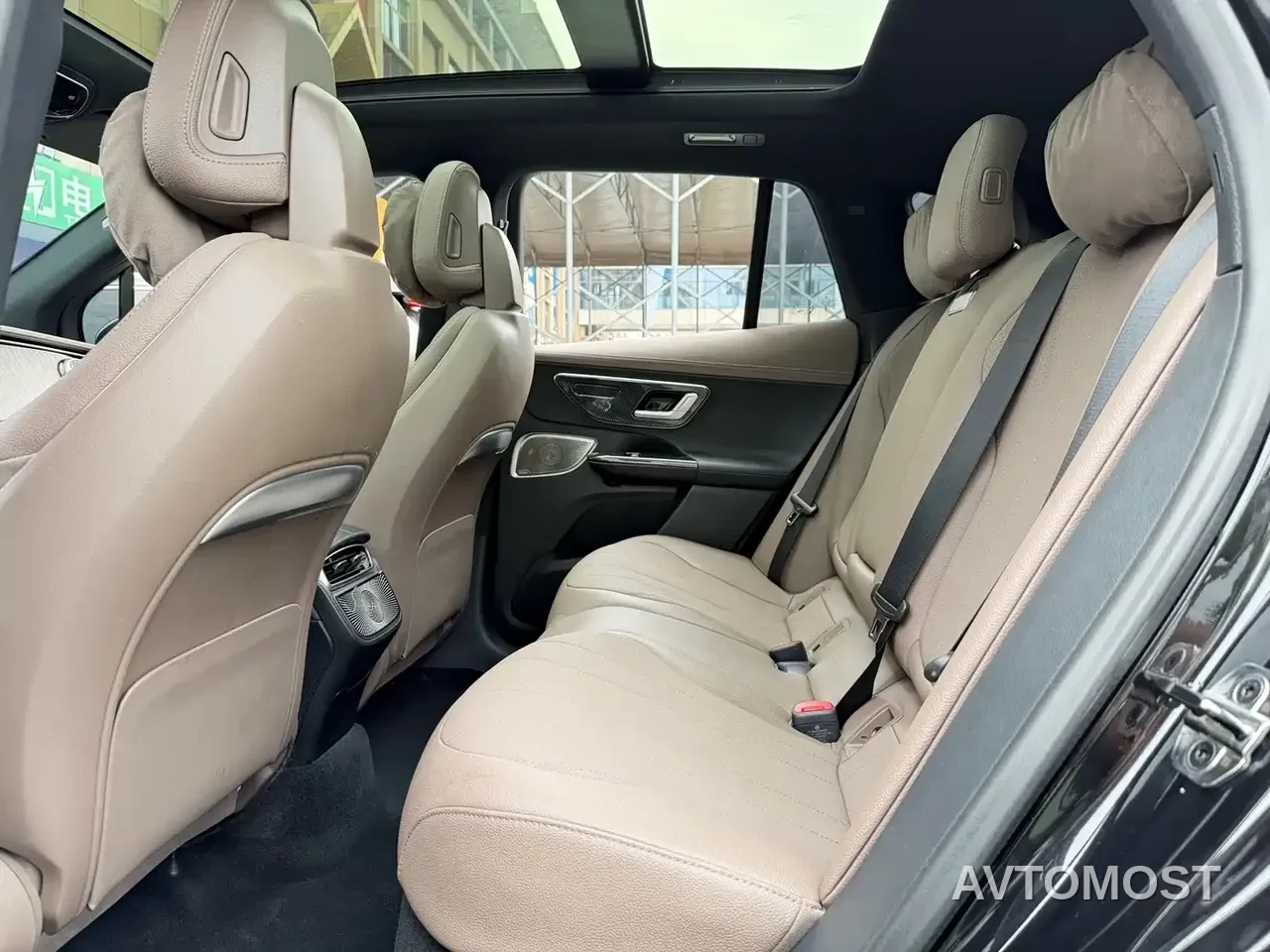 Mercedes-Benz EQE SUV 2023 350 4MATIC Luxury Edition — фото 7