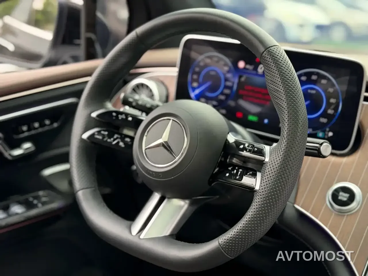 Mercedes-Benz EQE SUV 2023 350 4MATIC Luxury Edition — фото 9