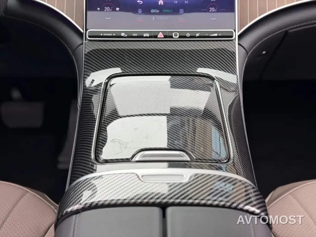 Mercedes-Benz EQE SUV 2023 350 4MATIC Luxury Edition — фото 20