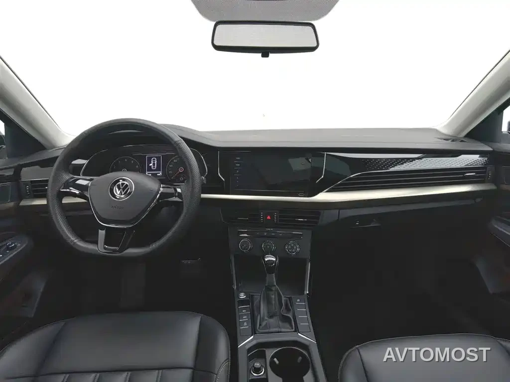 Volkswagen Passat 2021 Model 280TSI Business Edition — фото 4