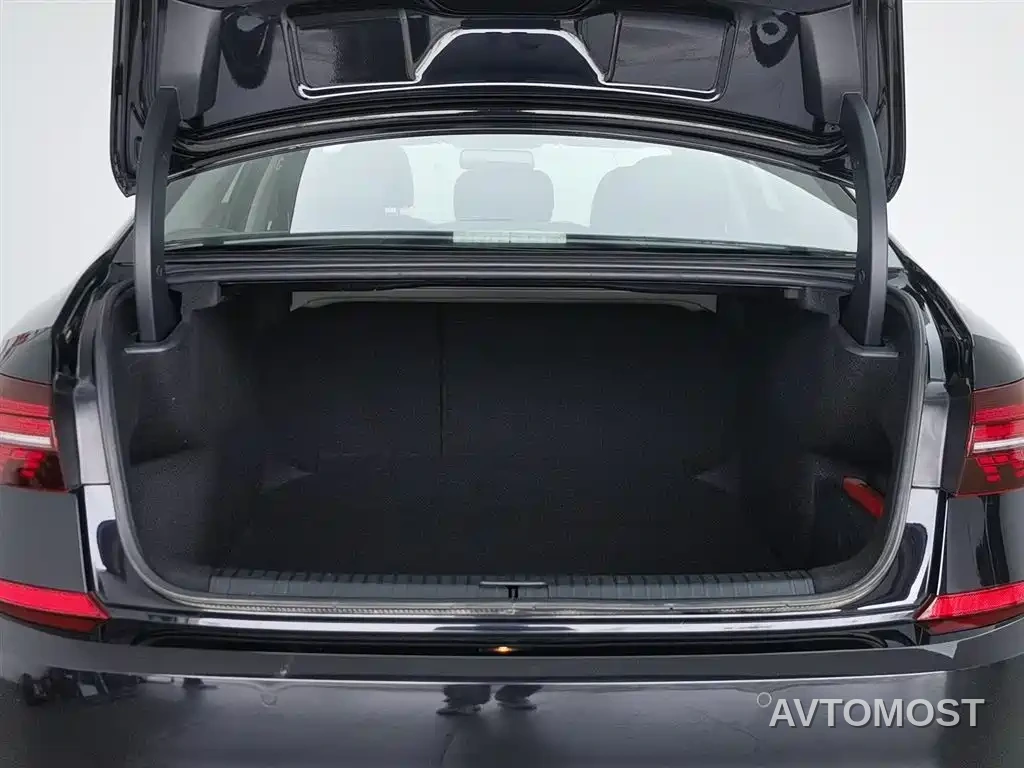 Volkswagen Passat 2021 Model 280TSI Business Edition — фото 14