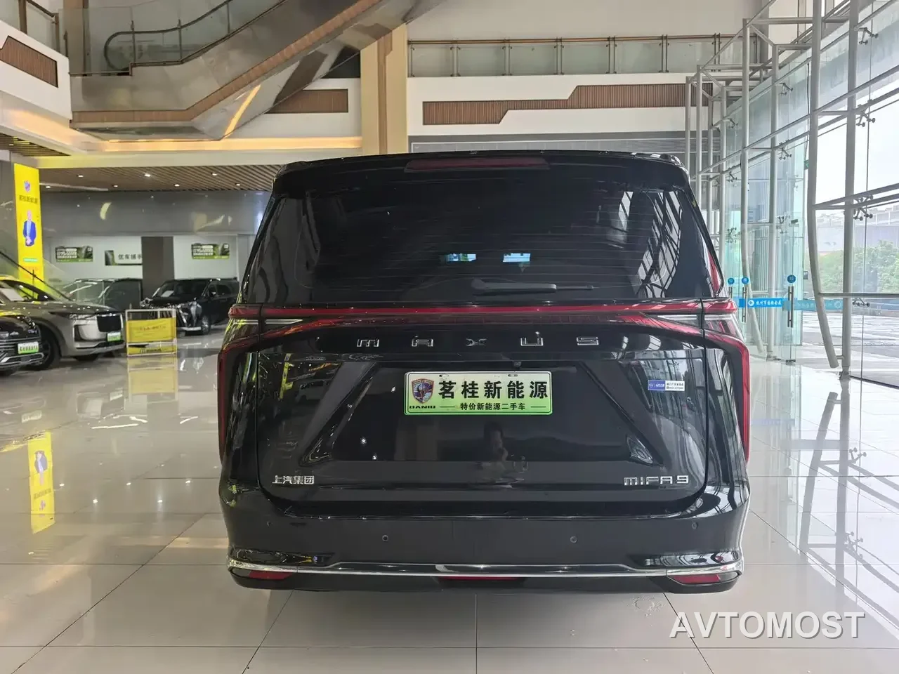 SAIC Maxus Dajia 9 2022 Model Long Range Oasis 7-Seater — фото 7