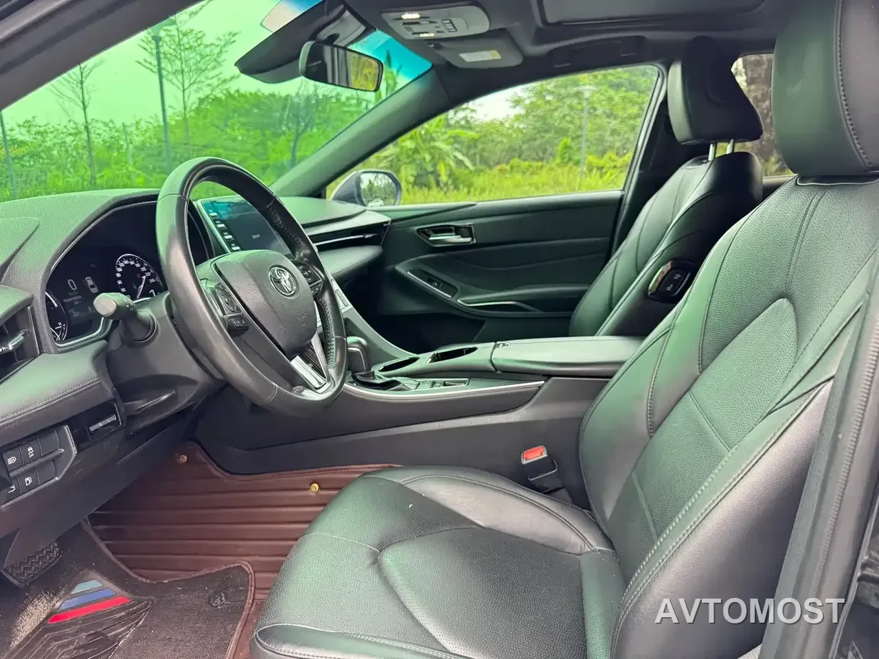 Toyota Avalon 2019 Hybrid 2.5L Luxury Edition China VI — фото 10