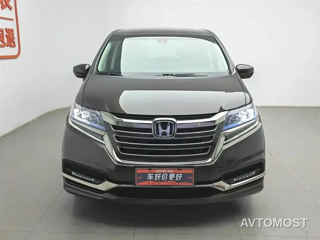 Honda Elysion 2019 2.0L Hybrid Luxury Edition — фото 2