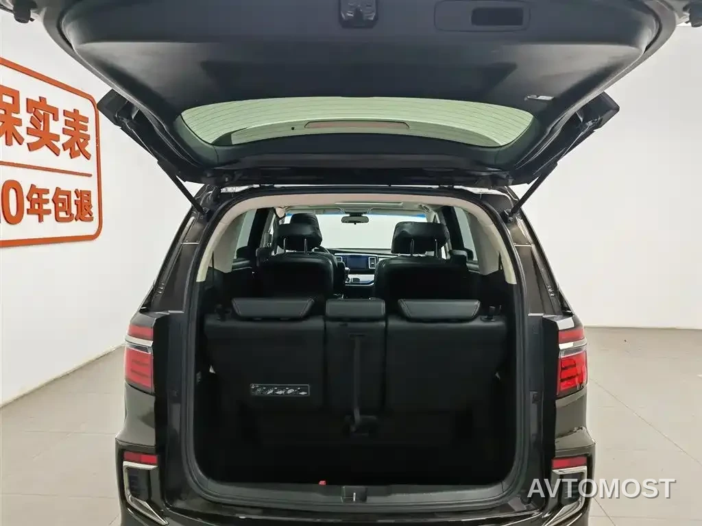 Honda Elysion 2019 2.0L Hybrid Luxury Edition — фото 13