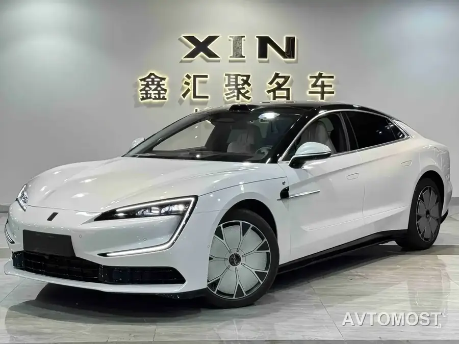 Yangwang U7 2025 Model PHEV 5-Seat Luxury