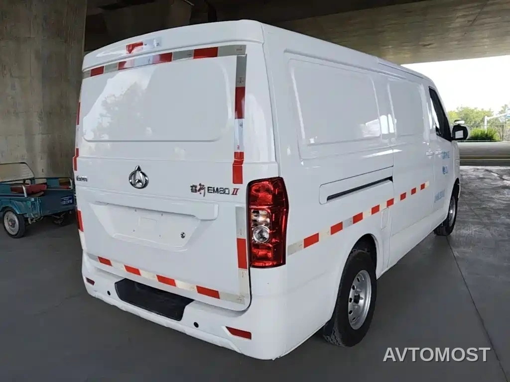 Changan Ruixing EM80 2023 Liftgate 2-Seater Basic 38.7kWh — фото 5