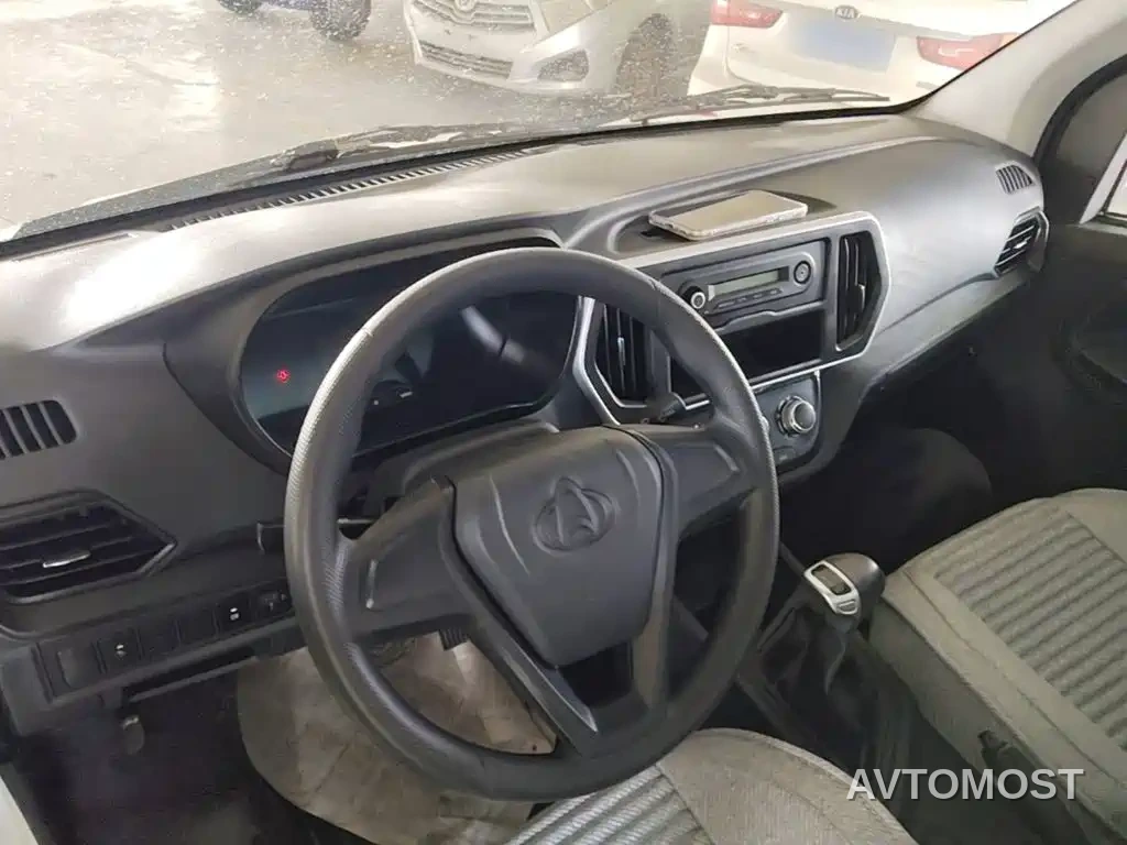 Changan Ruixing EM80 2023 Liftgate 2-Seater Basic 38.7kWh — фото 6