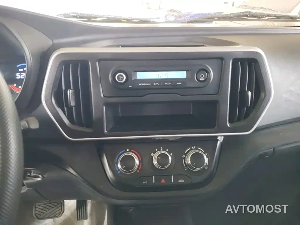 Changan Ruixing EM80 2023 Liftgate 2-Seater Basic 38.7kWh — фото 8