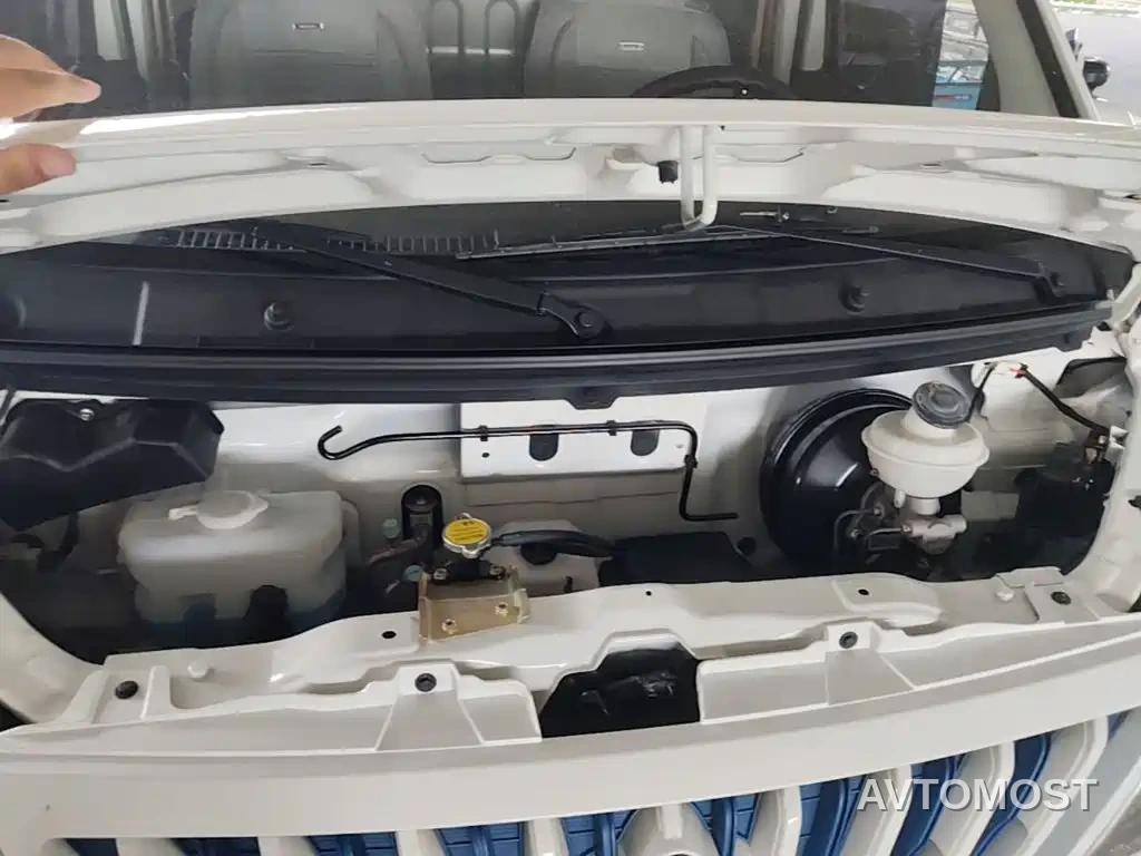 Changan Ruixing EM80 2023 Liftgate 2-Seater Basic 38.7kWh — фото 15