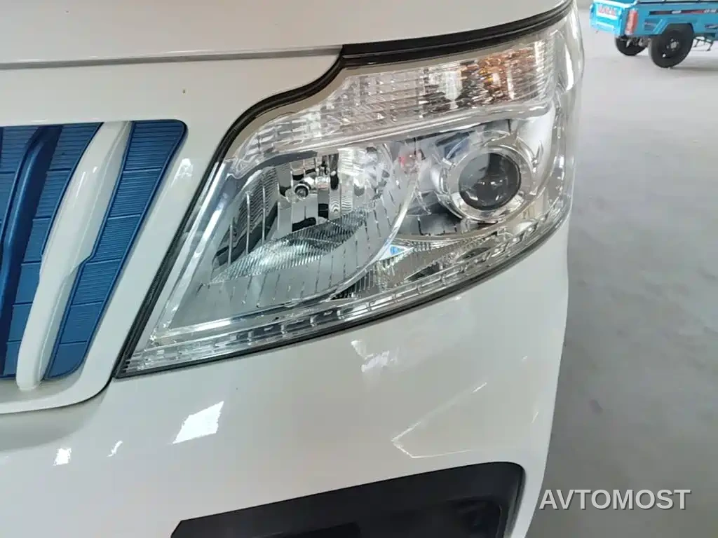 Changan Ruixing EM80 2023 Liftgate 2-Seater Basic 38.7kWh — фото 17