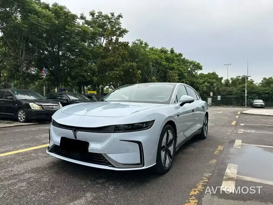 VOYAH Zhuiguang 2023 4WD Flagship Edition