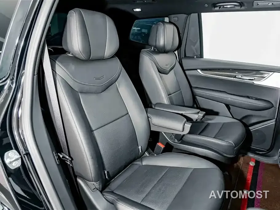 Cadillac XT6 2025 2.0T 6-Seater AWD Executive Black Label Edition — фото 22