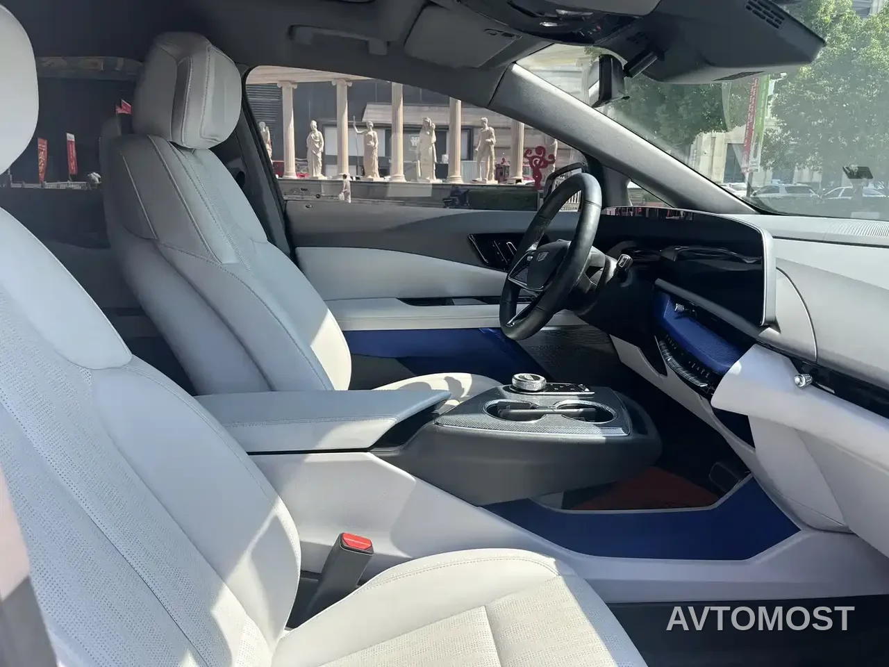 Cadillac IQ Ao Ge 2024 Standard Range — фото 12