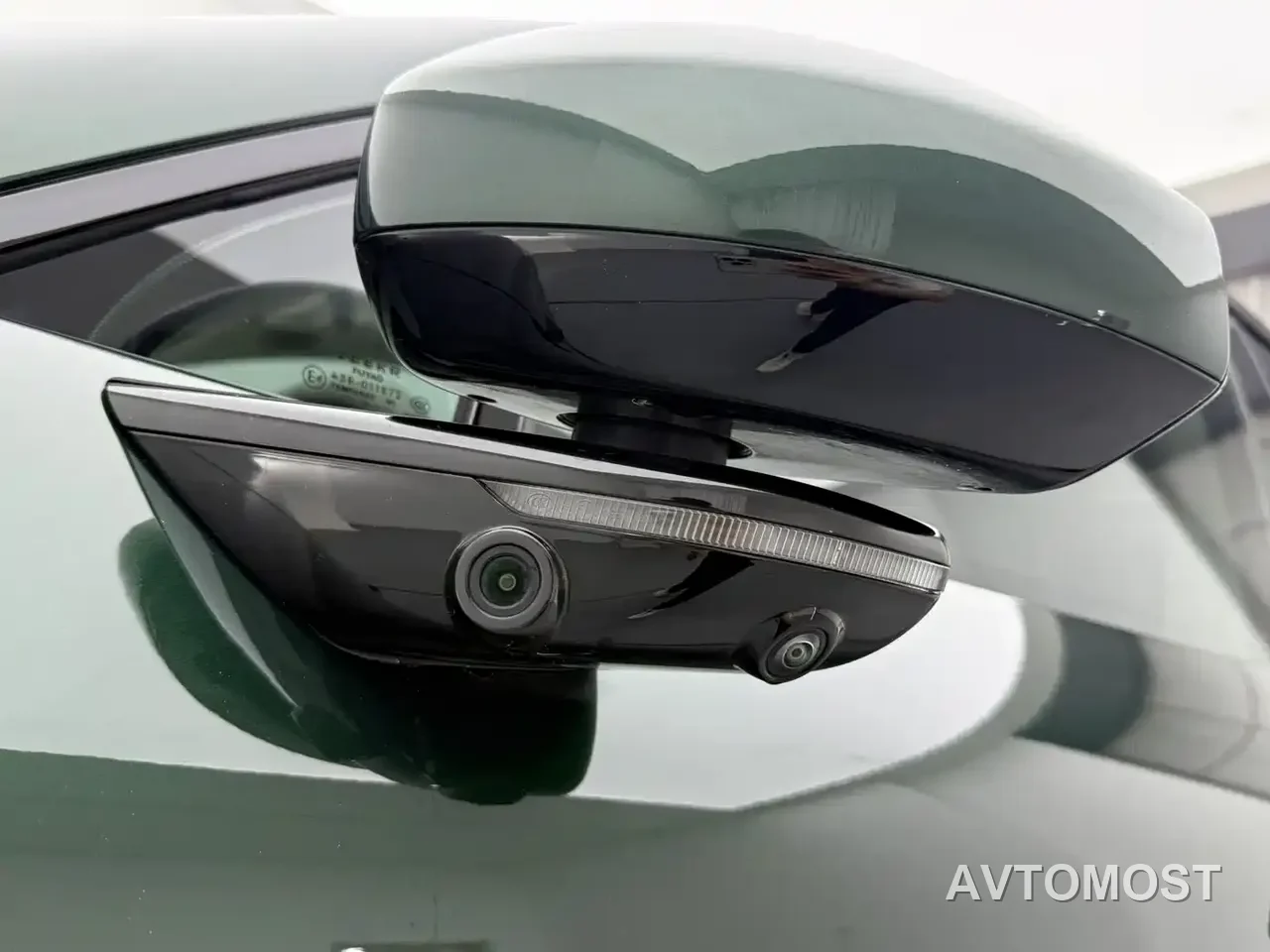 Zeekr 7X 2025 Model 75kWh RWD Smart Driving Edition — фото 20