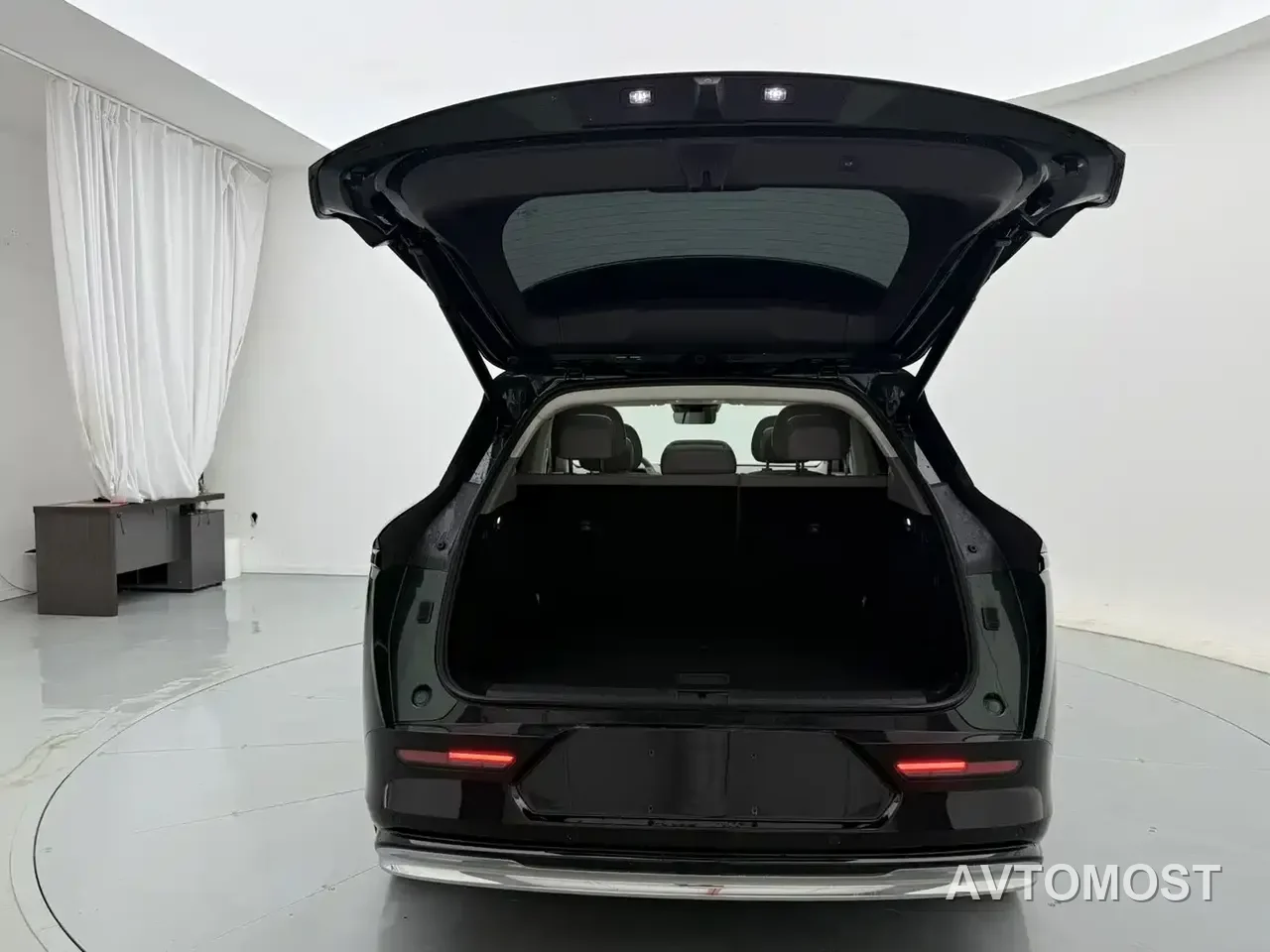 Zeekr 7X 2025 Model 75kWh RWD Smart Driving Edition — фото 19