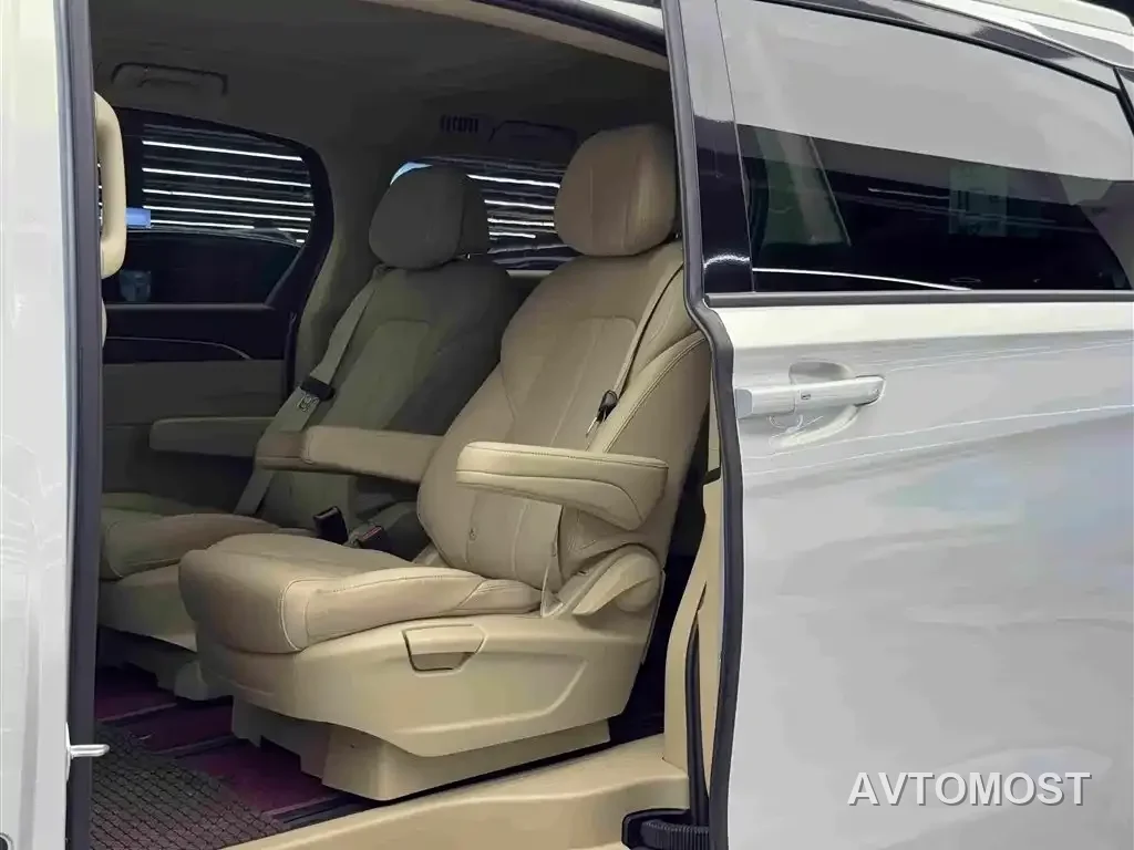Buick GL8 New Energy 2025 Landprestige First Edition 7-Seater — фото 6