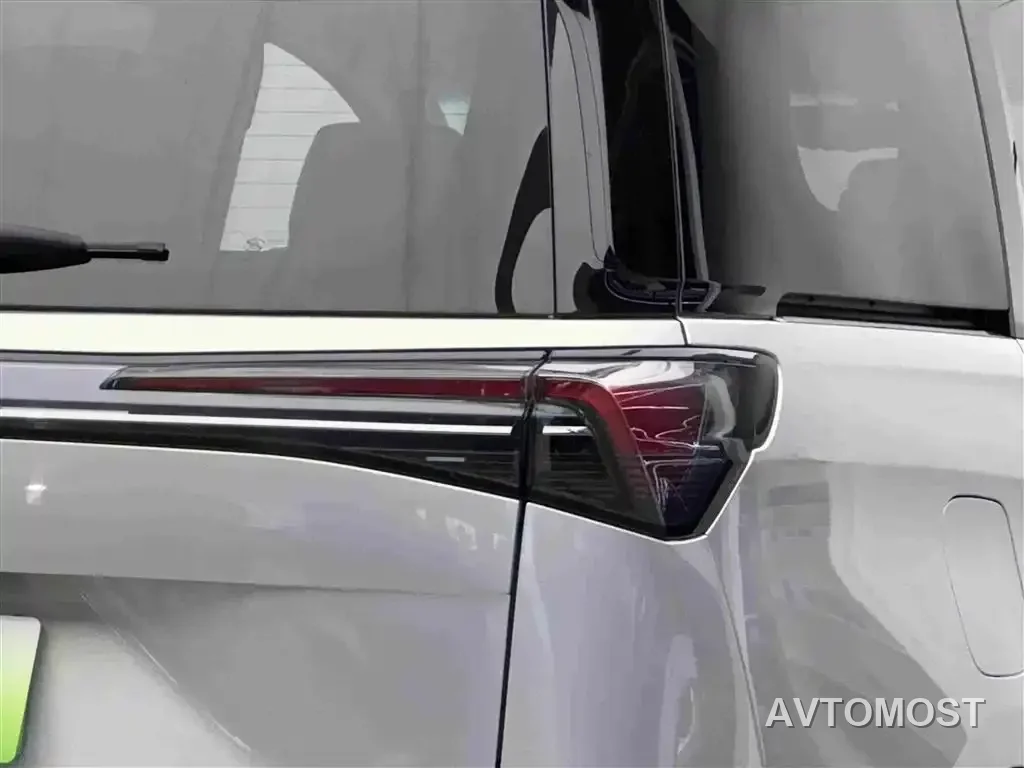 Buick GL8 New Energy 2025 Landprestige First Edition 7-Seater — фото 15