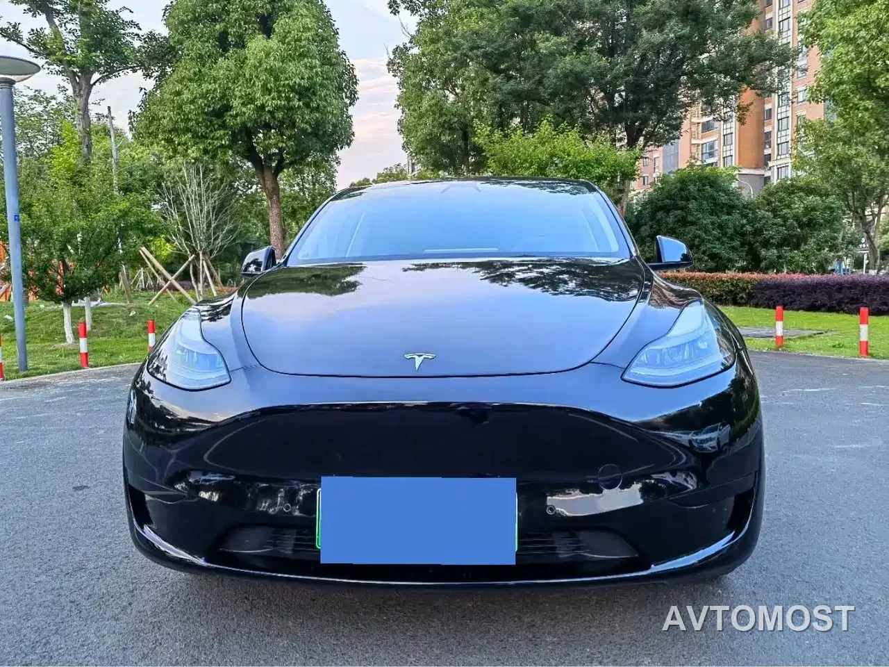 Tesla Model Y 2022 Rear-Wheel Drive Version — фото 2