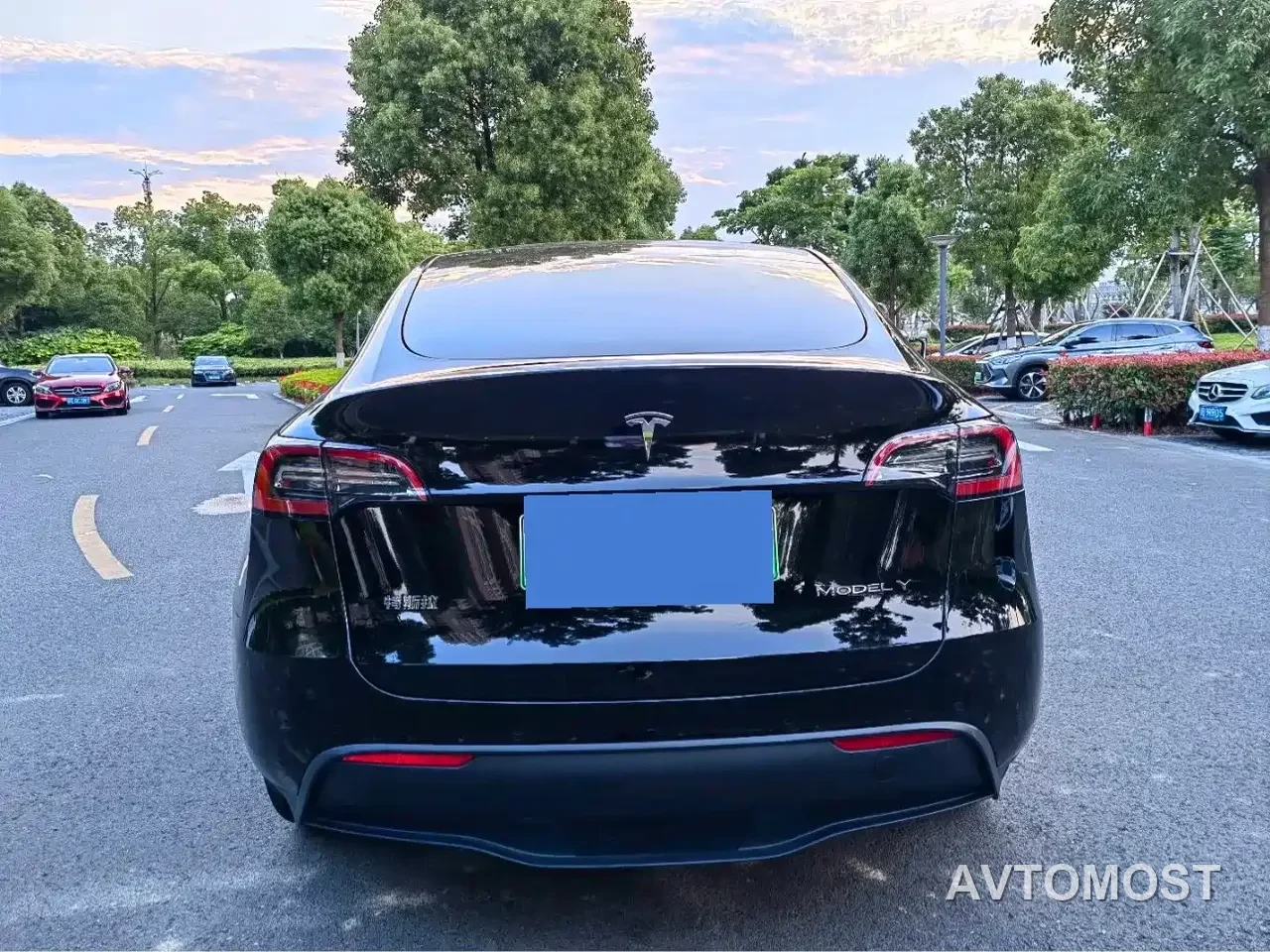 Tesla Model Y 2022 Rear-Wheel Drive Version — фото 13