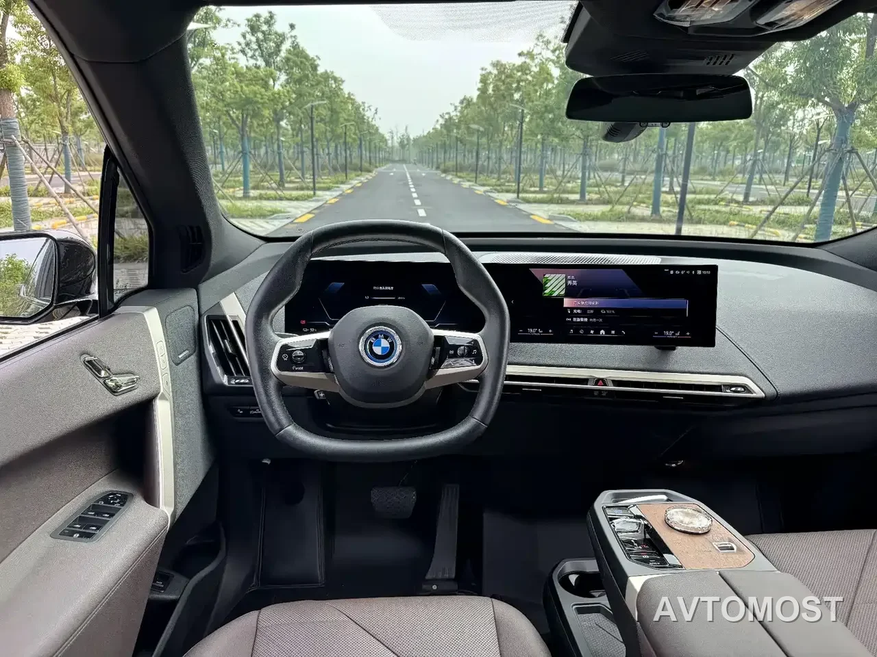 BMW iX 2022 xDrive40 — фото 13