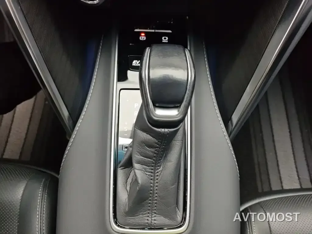 Toyota Lingfang HARRIER 2023 Hybrid 2.5L CVT 2WD Luxury Edition — фото 21