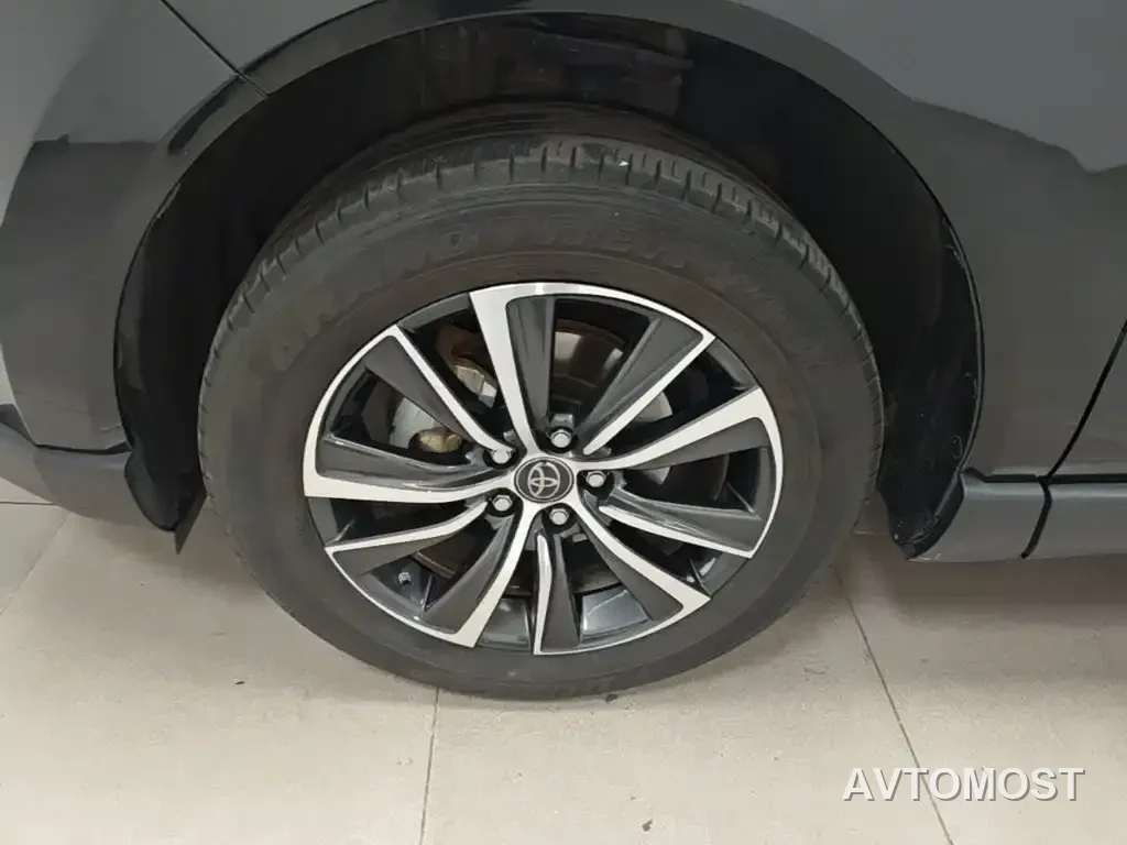 Toyota Lingfang HARRIER 2023 Hybrid 2.5L CVT 2WD Luxury Edition — фото 25