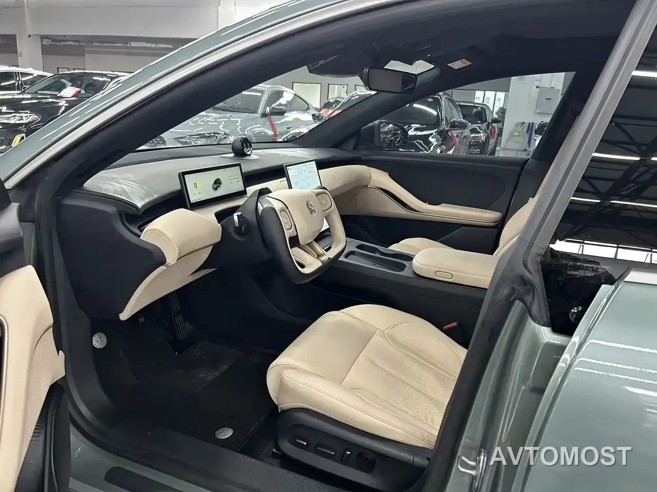NIO ET5T 2023 Model 75kWh Touring — фото 4