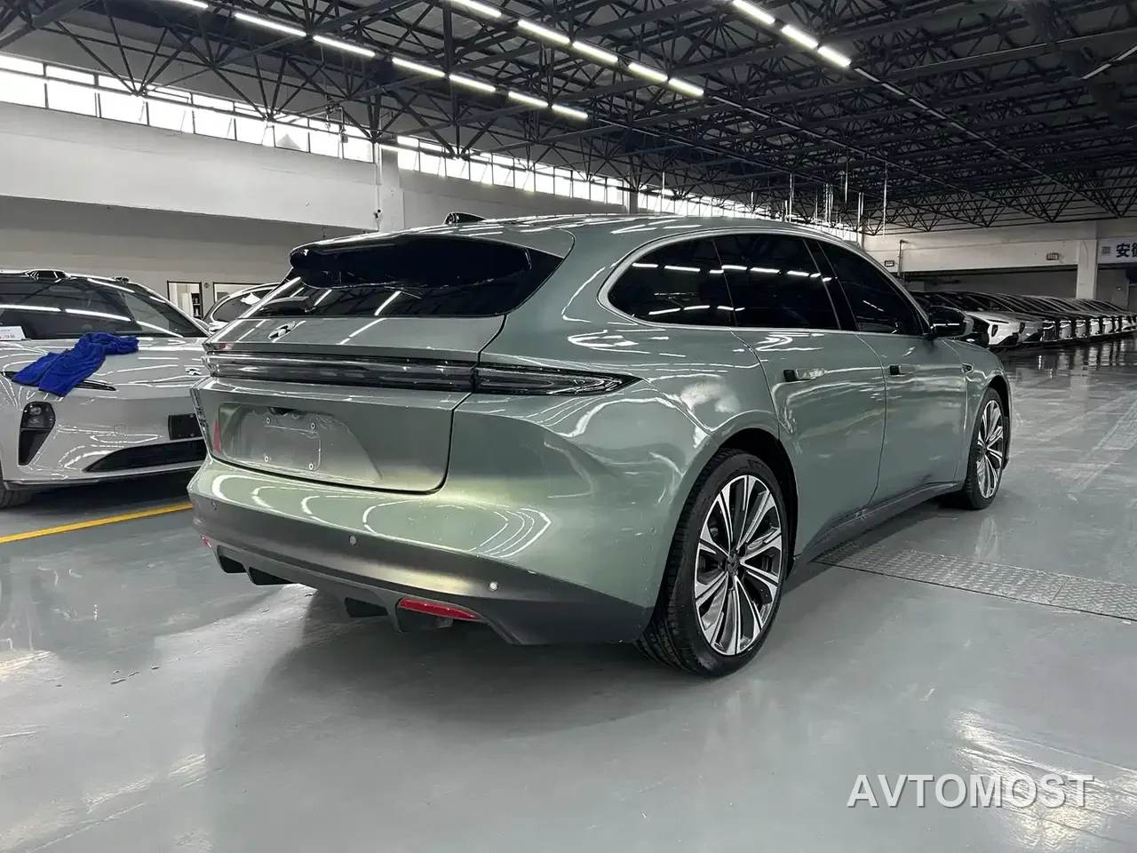 NIO ET5T 2023 Model 75kWh Touring — фото 10