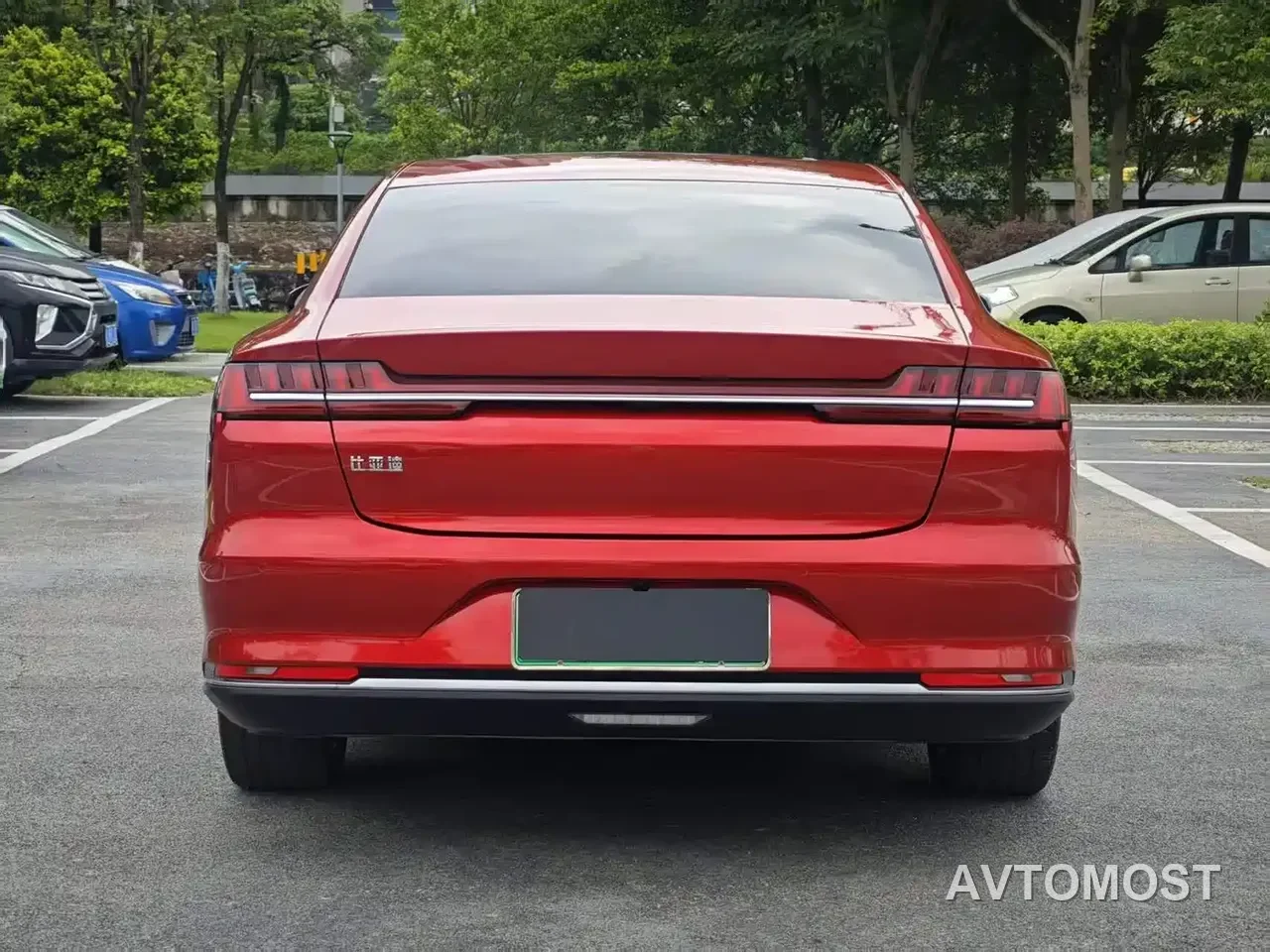 BYD Han 2020 DM AWD Performance Luxury Edition — фото 17