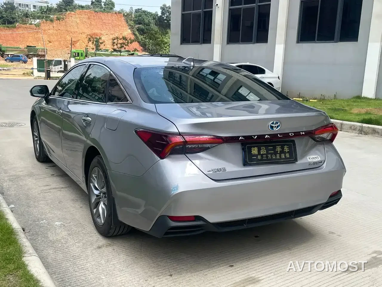 Toyota Avalon 2019 Hybrid 2.5L Luxury Edition China VI — фото 5