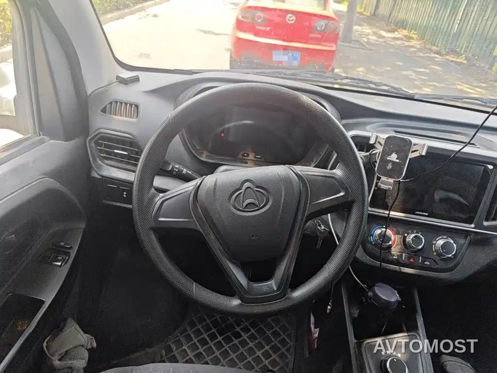 Changan Ruixing EM80 2025 Passenger Version Comfort 6-seater 300km Dual Swing Doors — фото 3