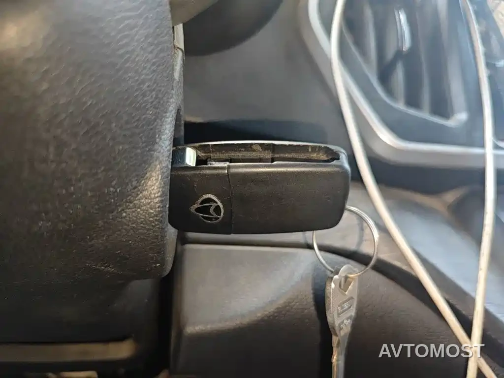 Changan Ruixing EM80 2025 Passenger Version Comfort 6-seater 300km Dual Swing Doors — фото 12