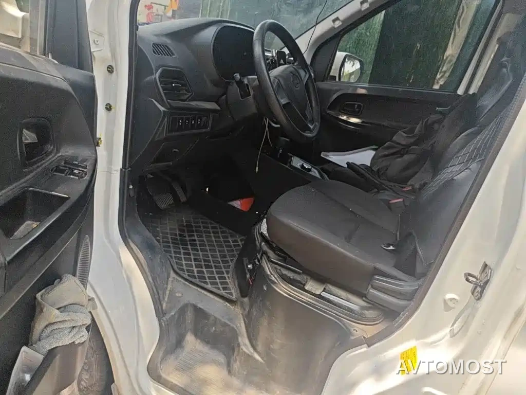 Changan Ruixing EM80 2025 Passenger Version Comfort 6-seater 300km Dual Swing Doors — фото 14