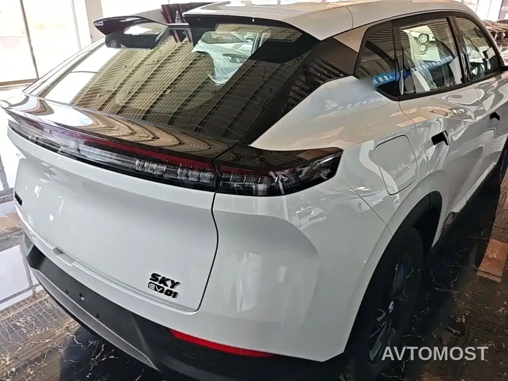 Dongfeng Aeolus SKY EV01 2025 Model 530km AIR Elite Edition — фото 23