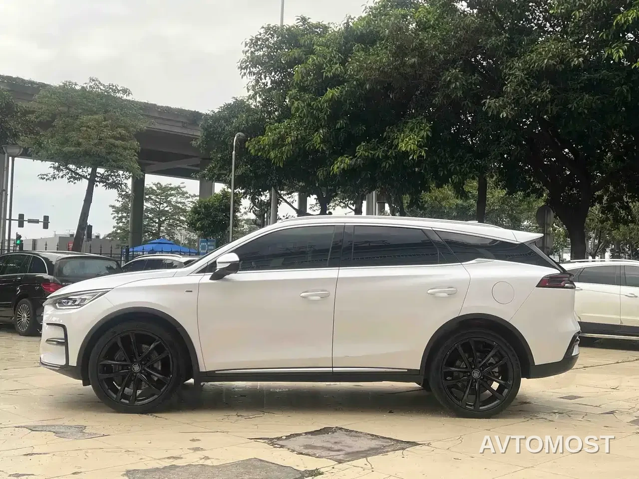 BYD Tang New Energy 2021 DM 2.0T AWD High Performance Genesis Flagship — фото 14
