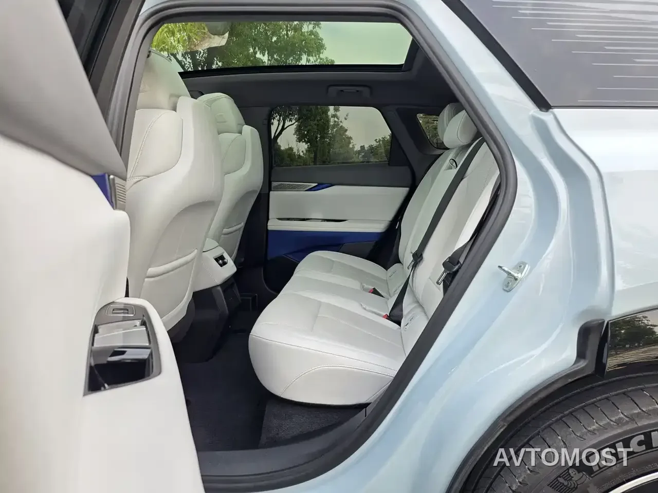 Cadillac IQ Ao Ge 2024 AWD Long Range Edition — фото 10