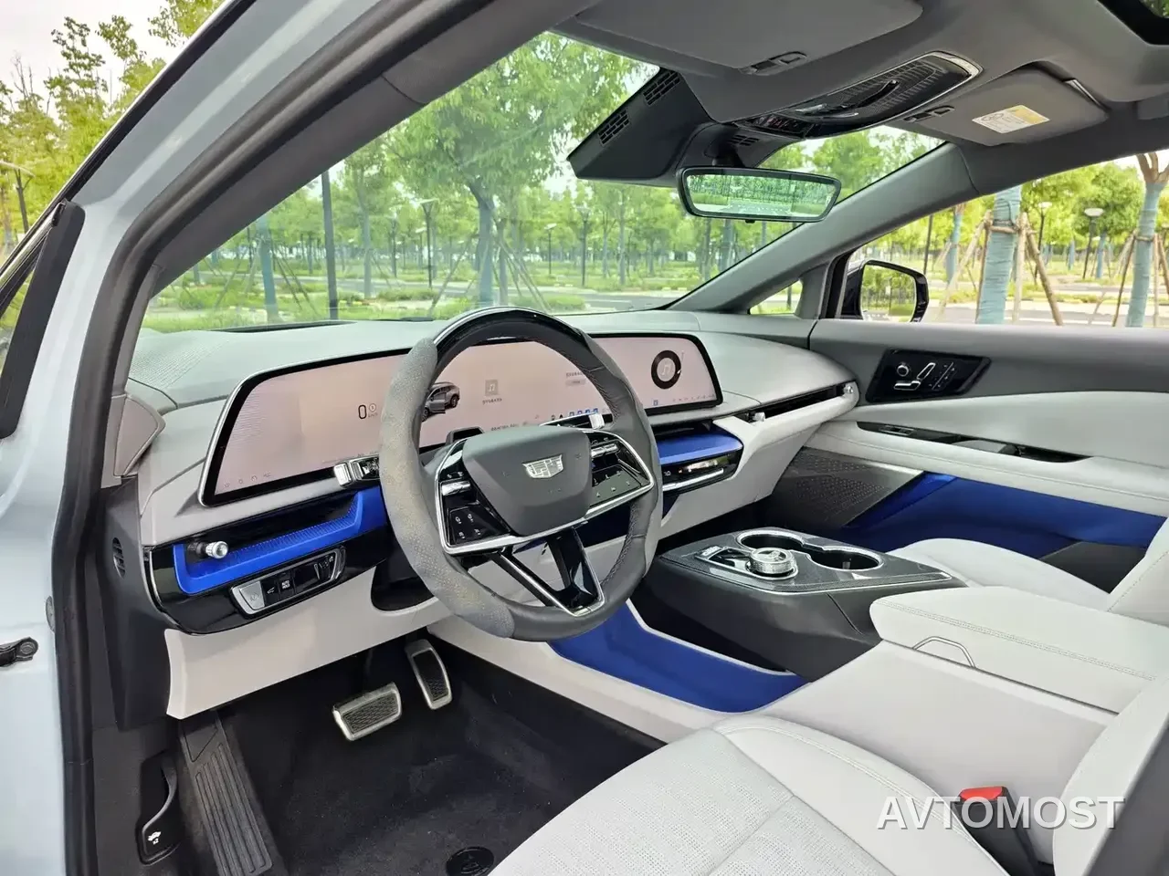 Cadillac IQ Ao Ge 2024 AWD Long Range Edition — фото 12