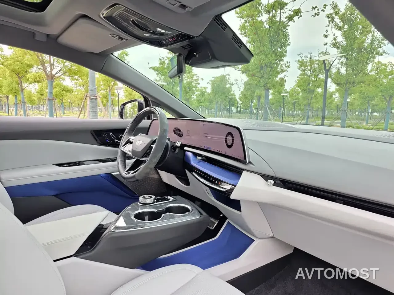 Cadillac IQ Ao Ge 2024 AWD Long Range Edition — фото 15