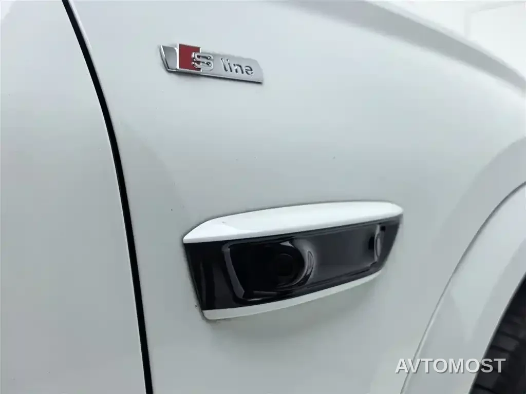 Audi Q6L e-tron 2025 Model Pioneer Edition — фото 20