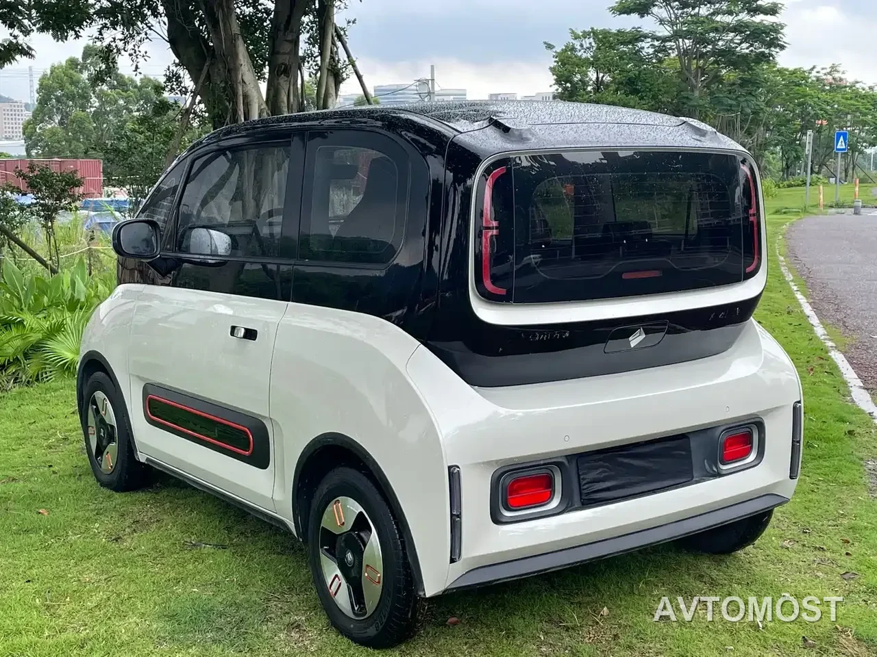 Baojun KiWi EV 2022 Artist Lite NMC — фото 7