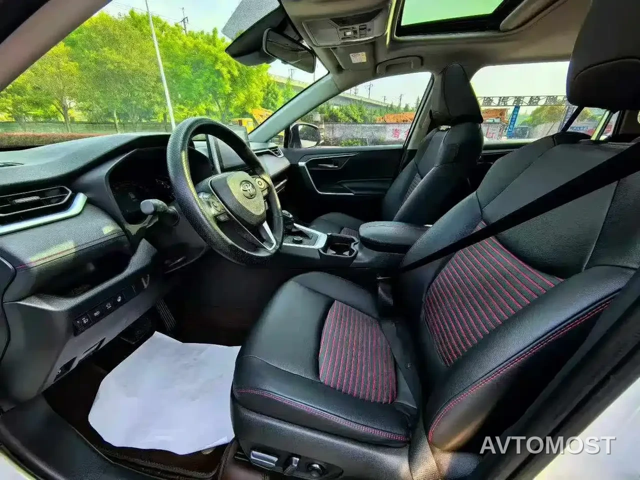 Toyota RAV4 Rongfang 2021 Facelift Hybrid 2.5L E-CVT 2WD Elite — фото 4